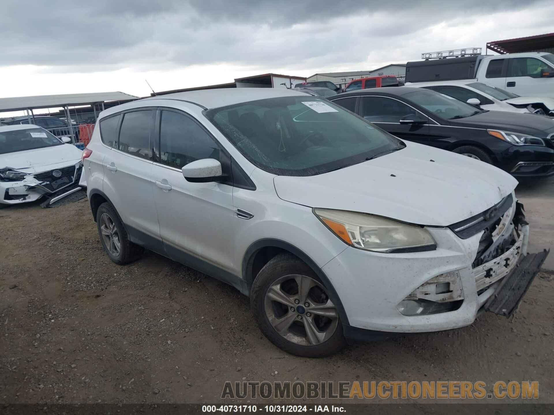 1FMCU0G75FUA42259 FORD ESCAPE 2015