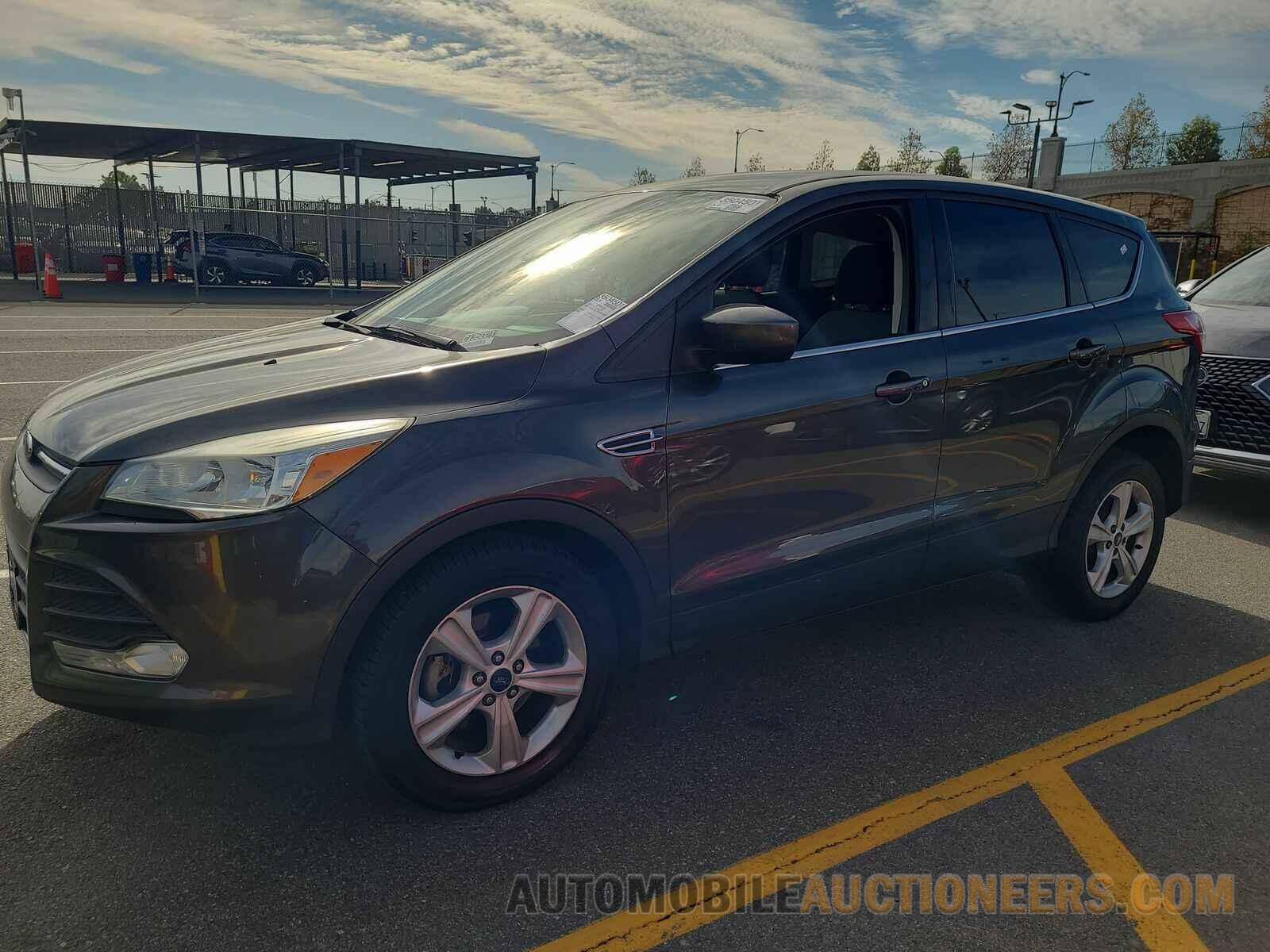 1FMCU0G75FUB95207 Ford Escape 2015