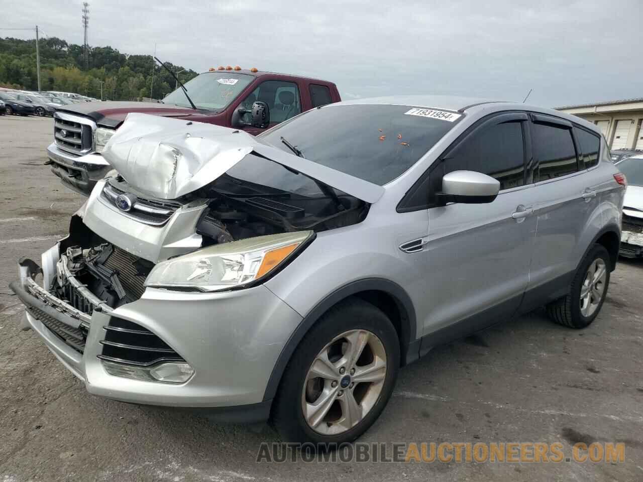 1FMCU0G78FUB70415 FORD ESCAPE 2015