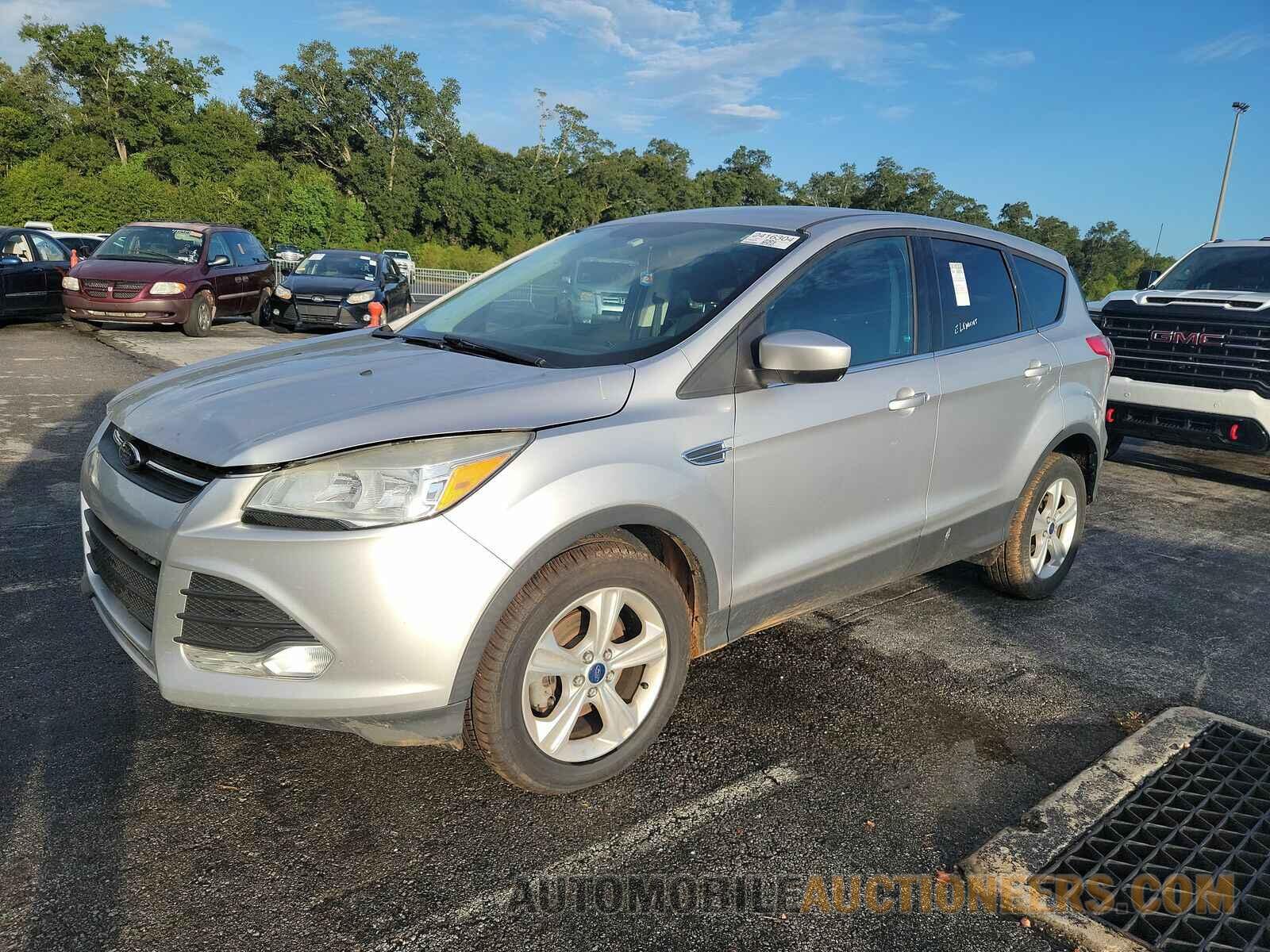 1FMCU0G79FUA36318 Ford Escape 2015