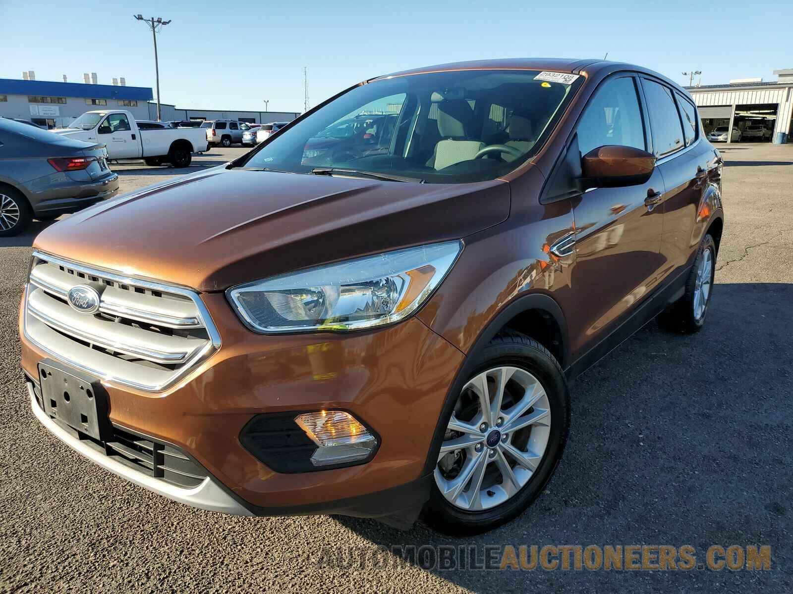 1FMCU0G90HUC96742 Ford Escape 2017