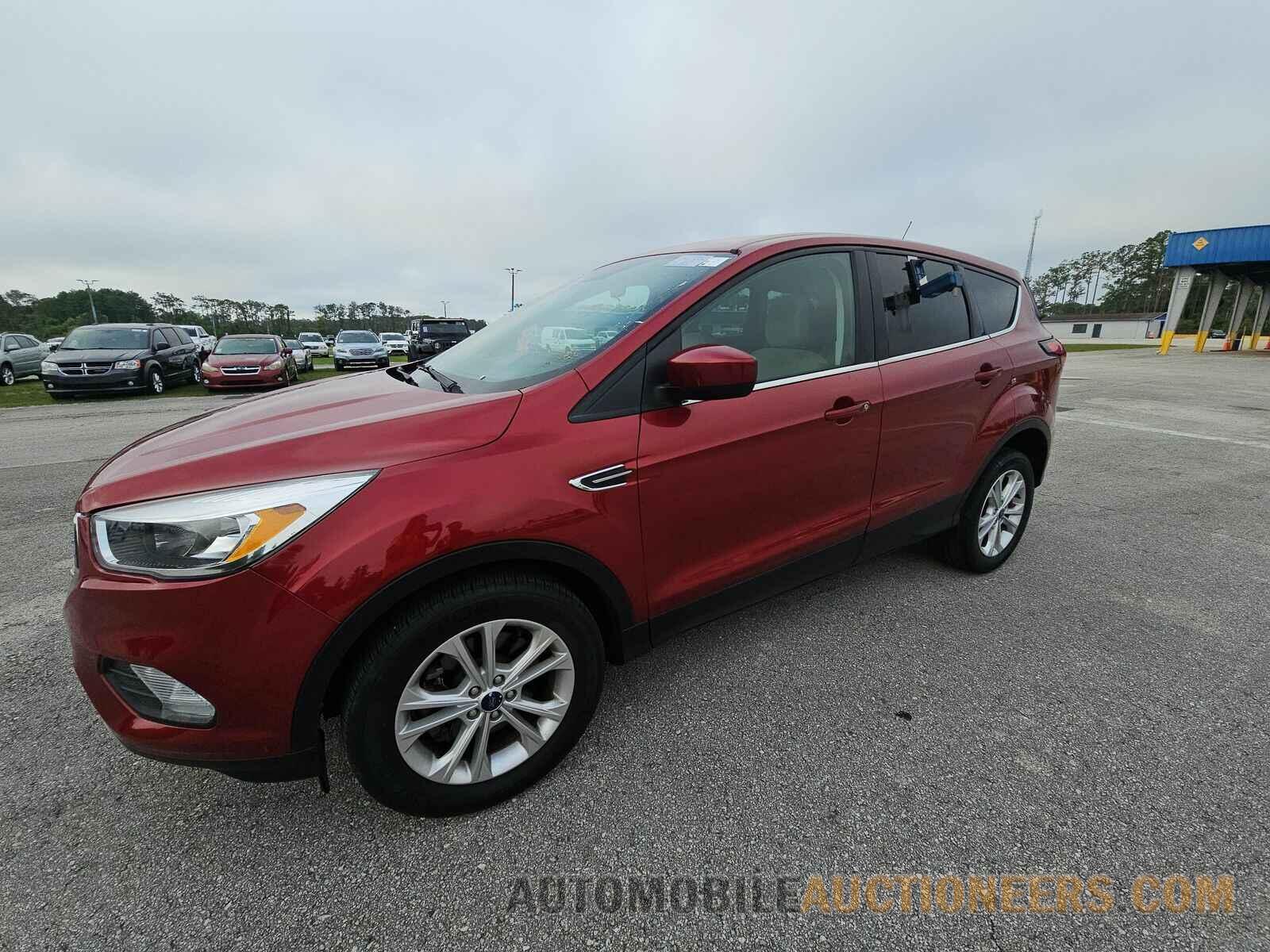 1FMCU0G90KUB34178 Ford Escape 2019