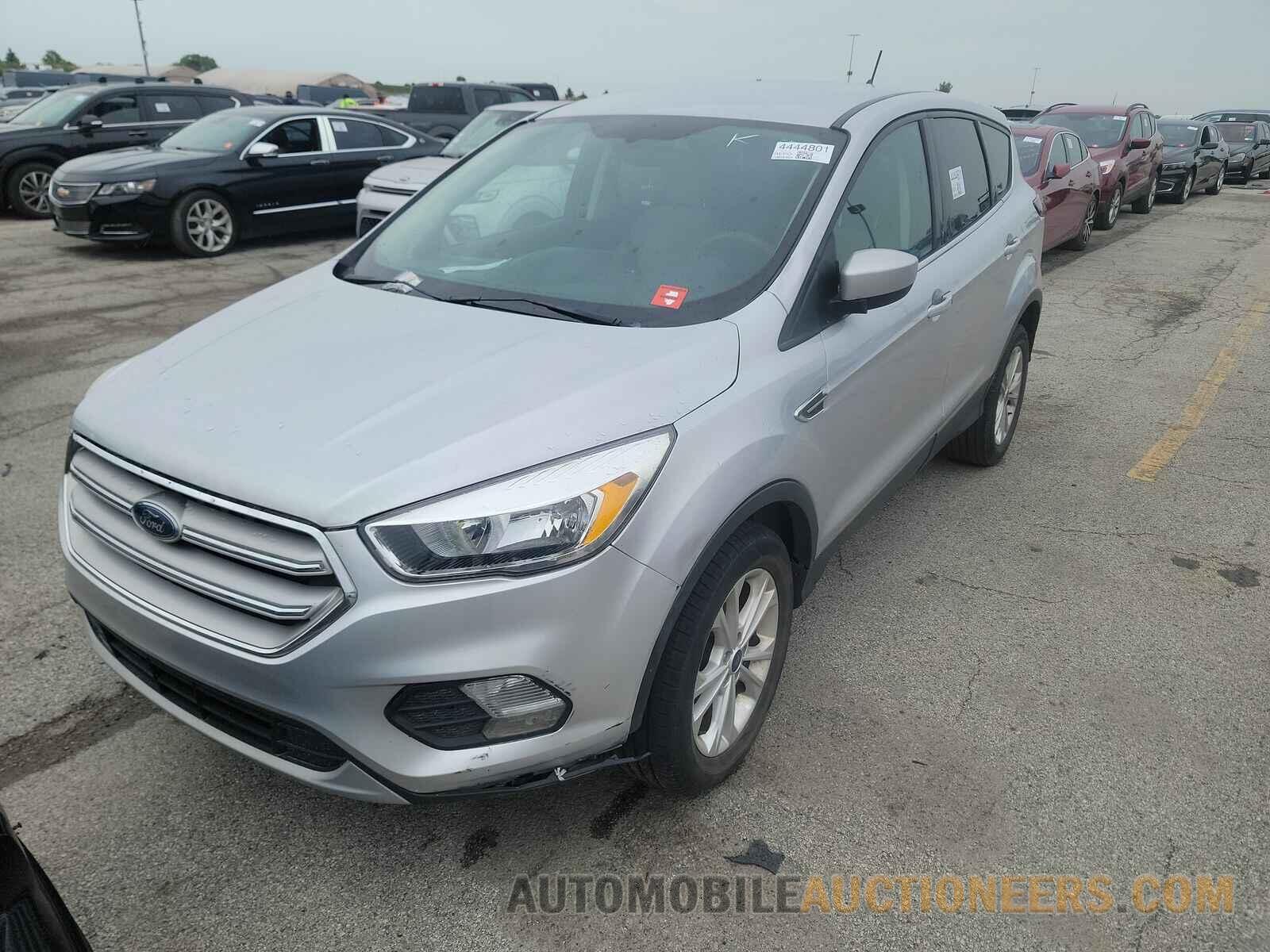 1FMCU0G90KUB34231 Ford Escape 2019