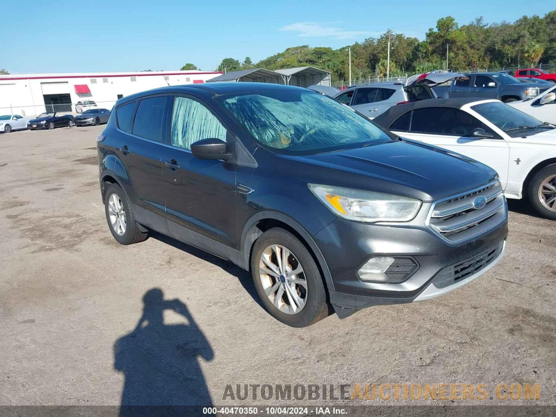 1FMCU0G91HUA28489 FORD ESCAPE 2017