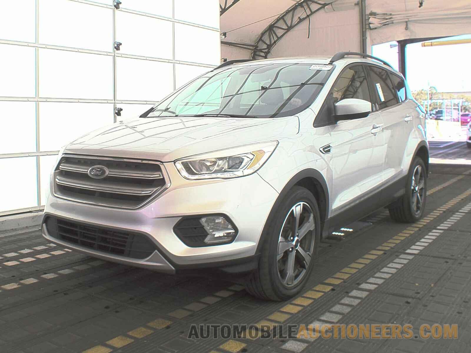 1FMCU0G91HUF02814 Ford Escape 2017