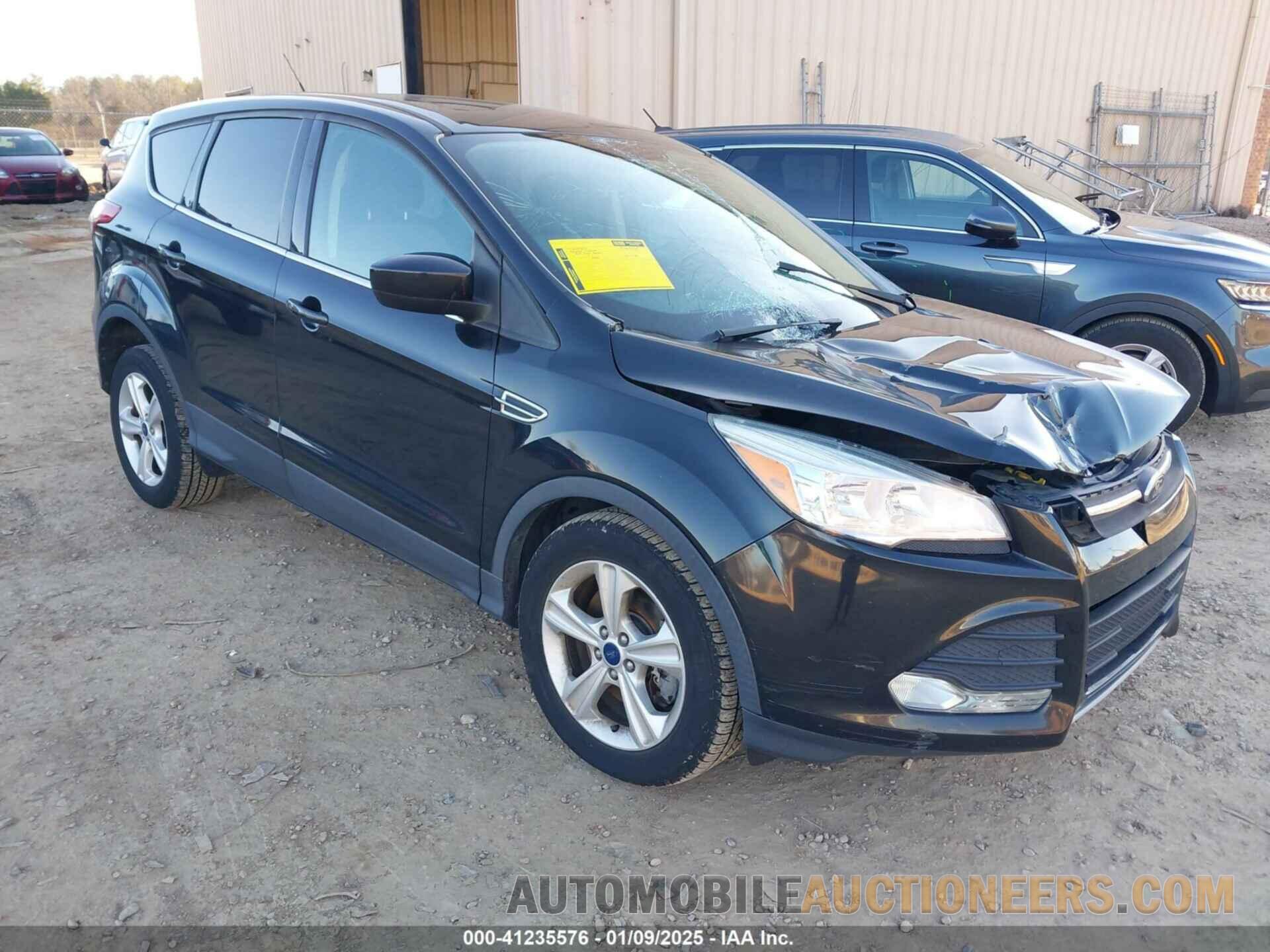 1FMCU0G92FUA80498 FORD ESCAPE 2015