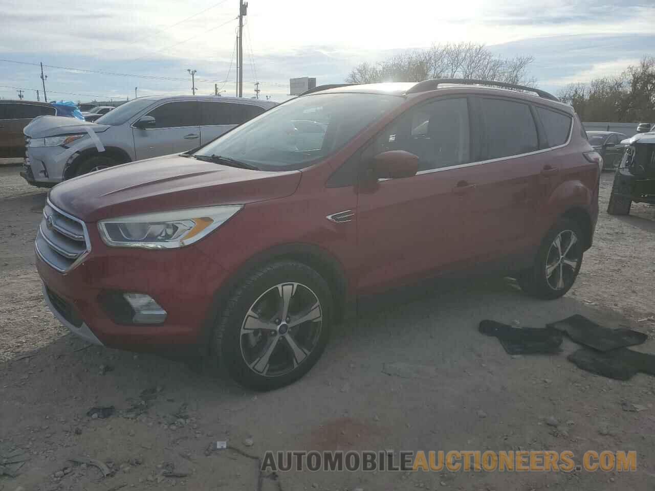 1FMCU0G92HUB42727 FORD ESCAPE 2017