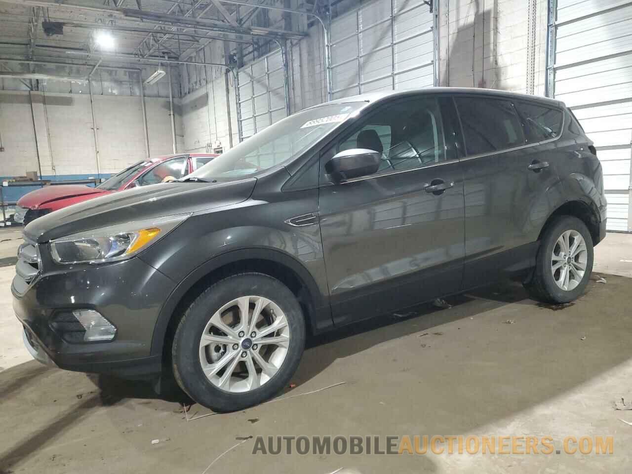 1FMCU0G93HUE53700 FORD ESCAPE 2017