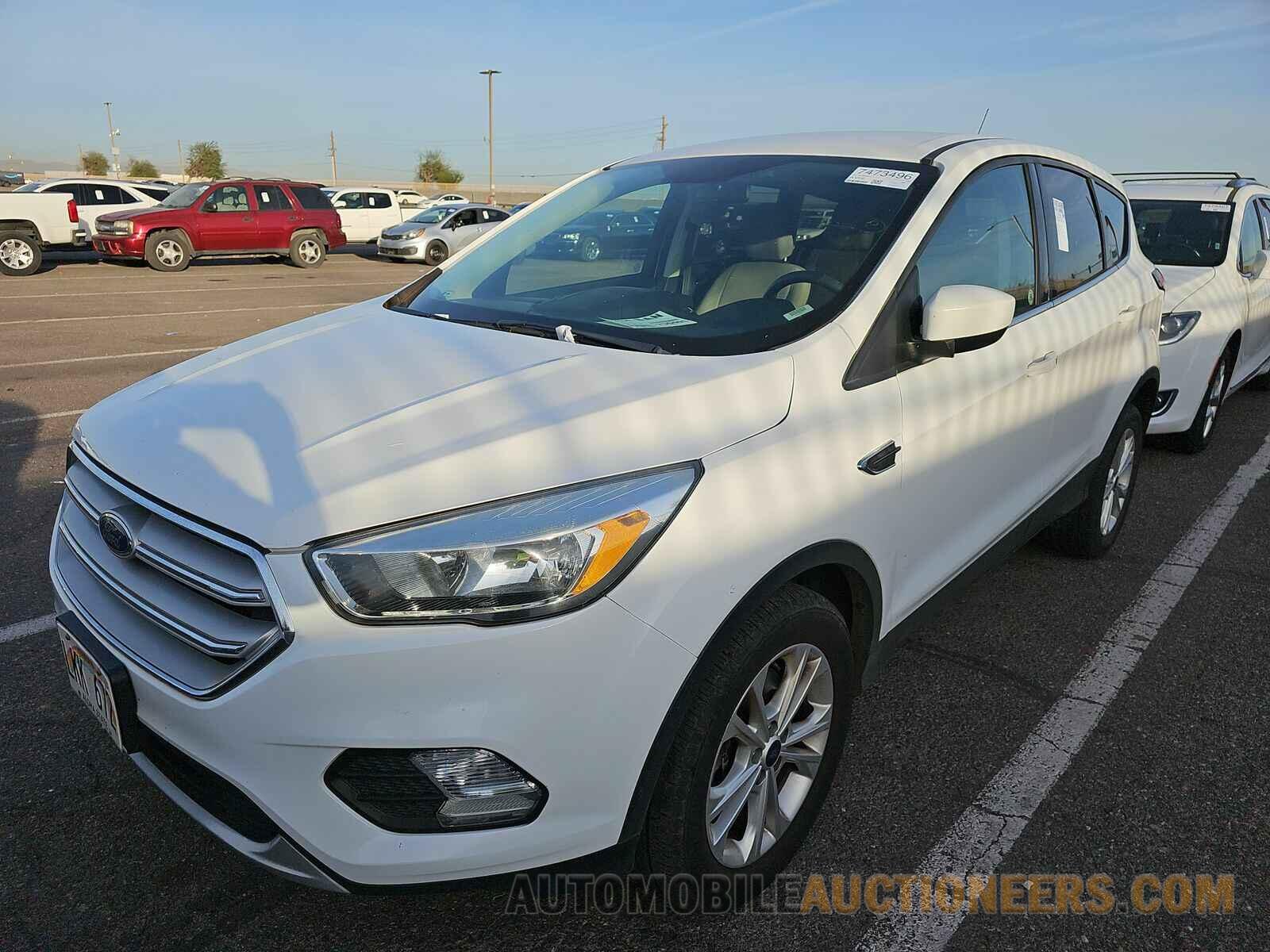 1FMCU0G93KUB66350 Ford Escape 2019