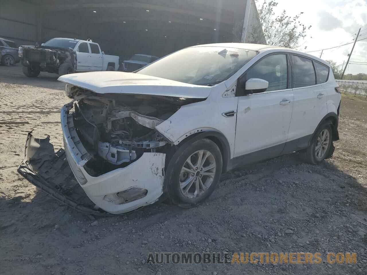 1FMCU0G94KUB34152 FORD ESCAPE 2019