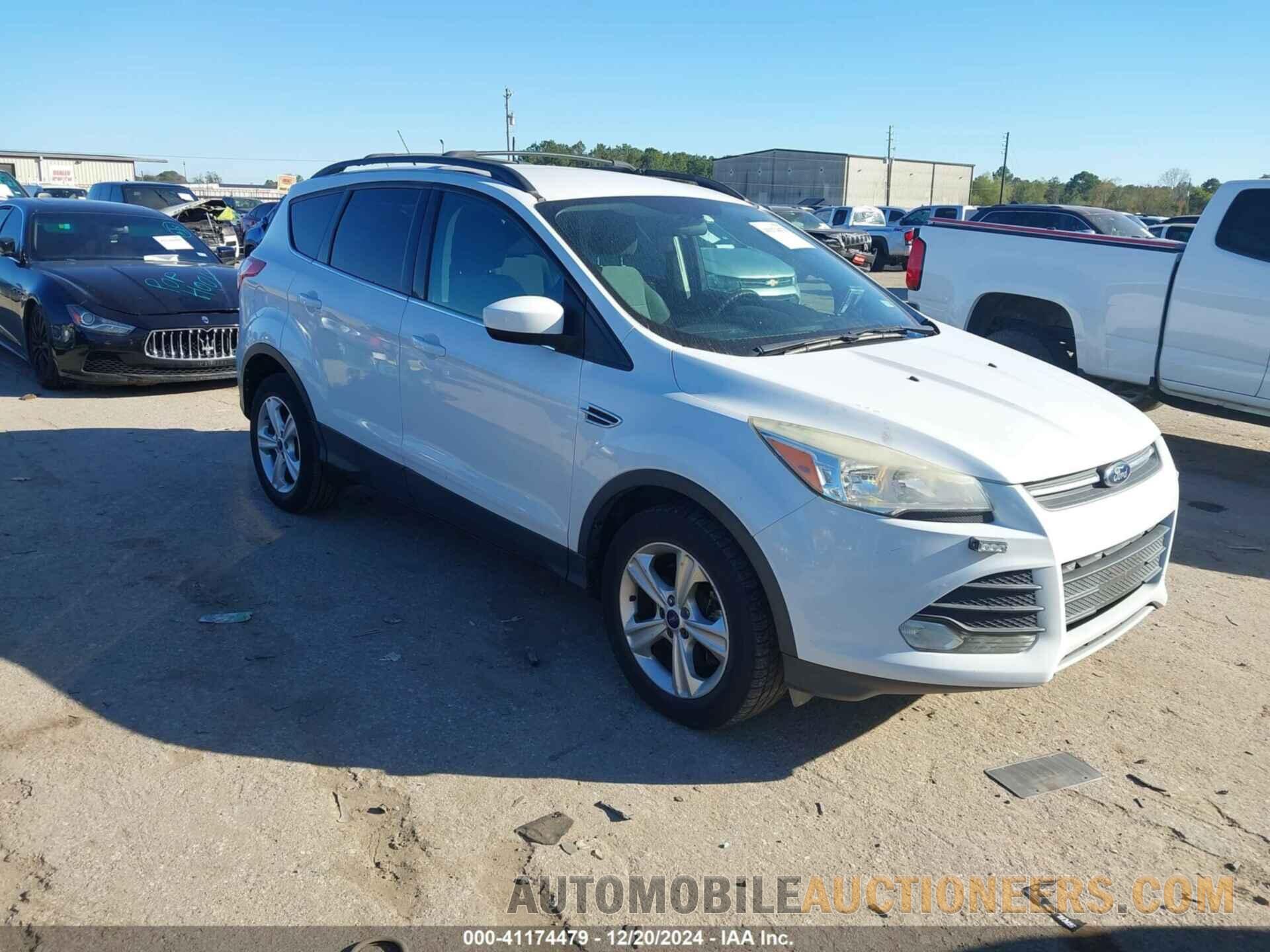 1FMCU0G95DUD78783 FORD ESCAPE 2013