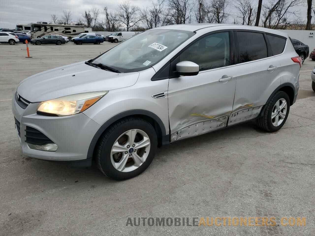 1FMCU0G95FUA63842 FORD ESCAPE 2015