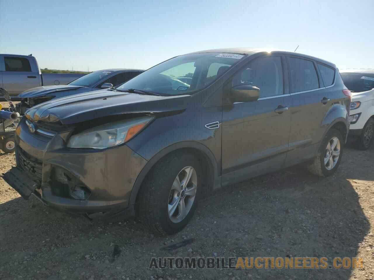 1FMCU0G95FUB75069 FORD ESCAPE 2015