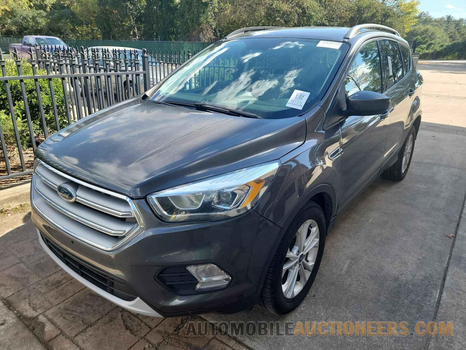 1FMCU0G96HUC66094 Ford Escape 2017