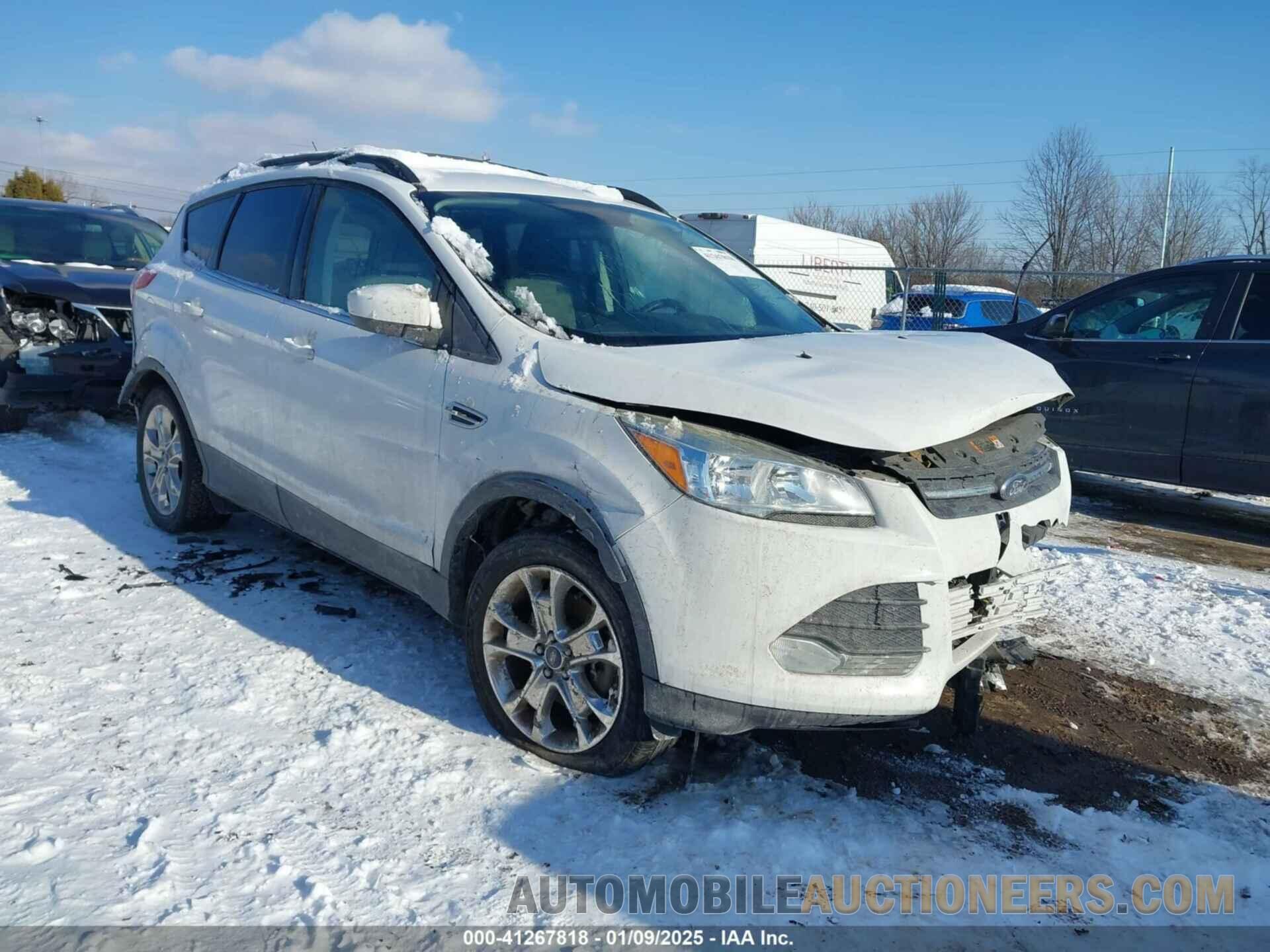 1FMCU0G97GUB55066 FORD ESCAPE 2016