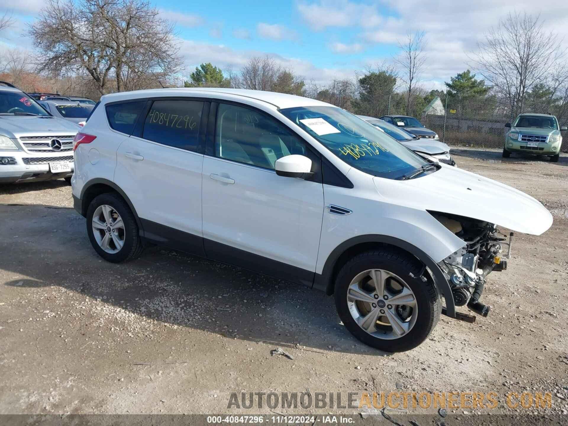 1FMCU0G99FUB41846 FORD ESCAPE 2015