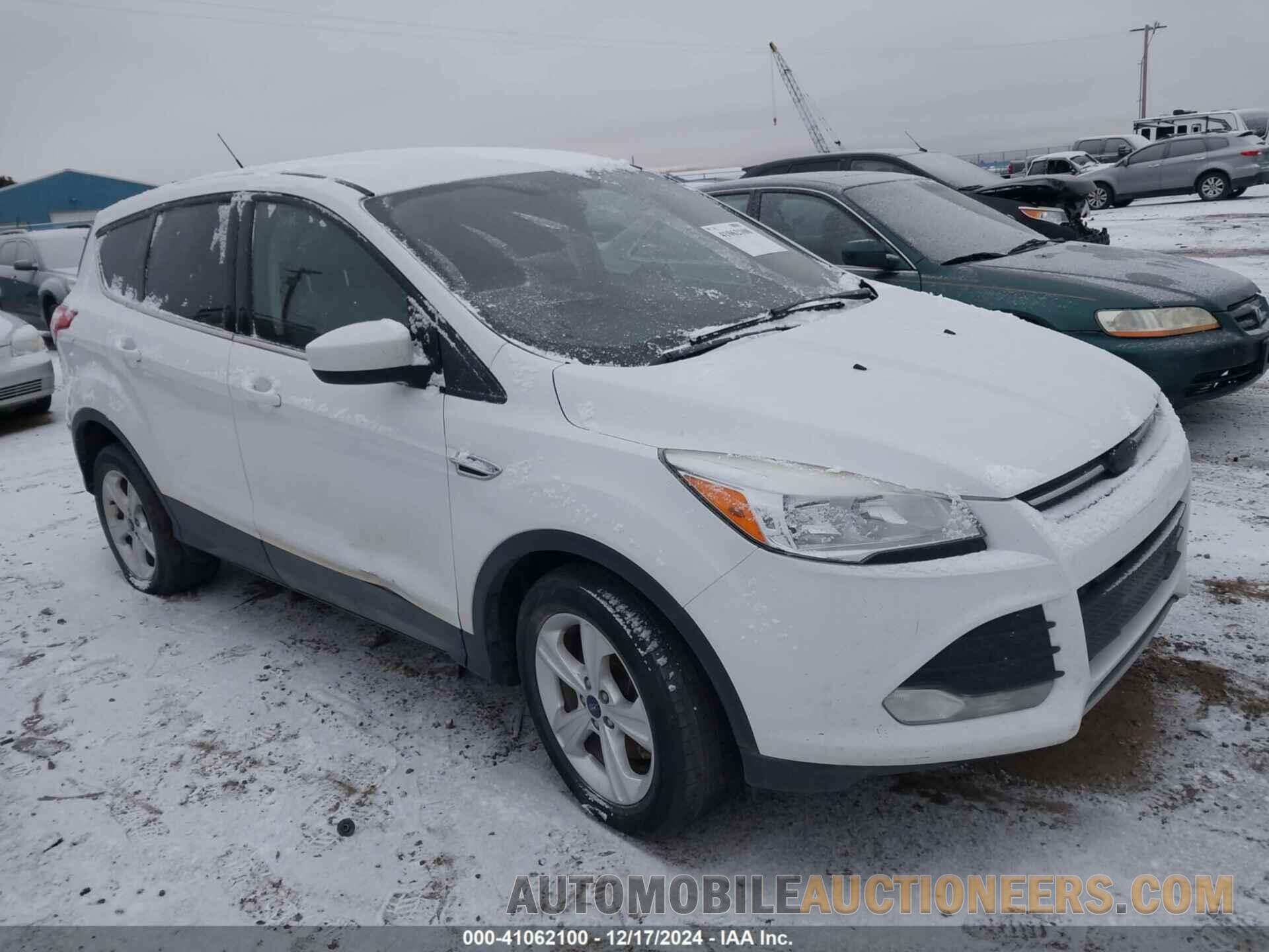 1FMCU0G99FUC45379 FORD ESCAPE 2015