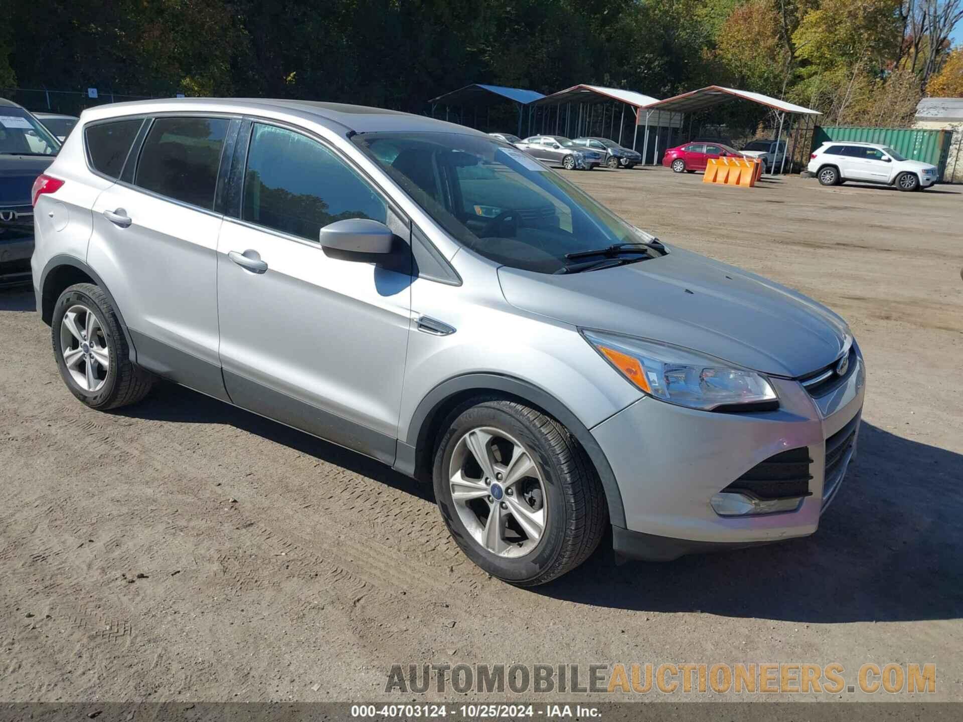 1FMCU0G9XFUB13120 FORD ESCAPE 2015