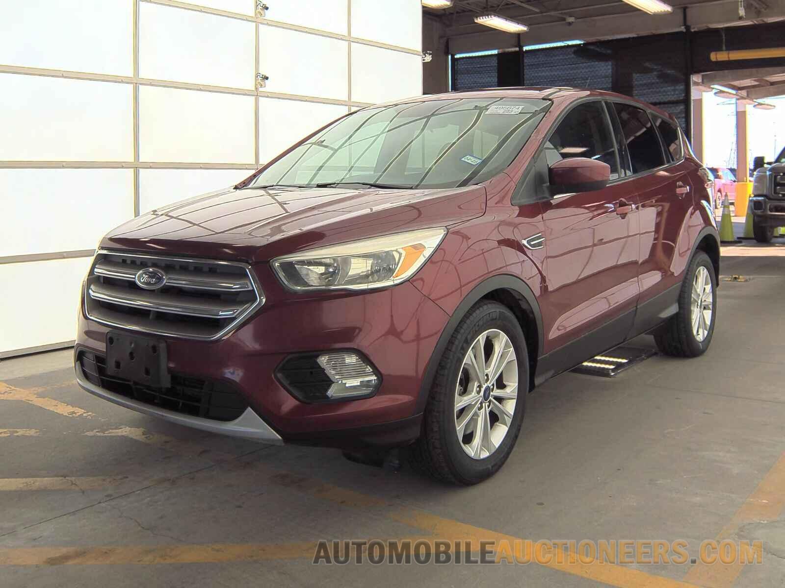 1FMCU0G9XHUA13635 Ford Escape 2017