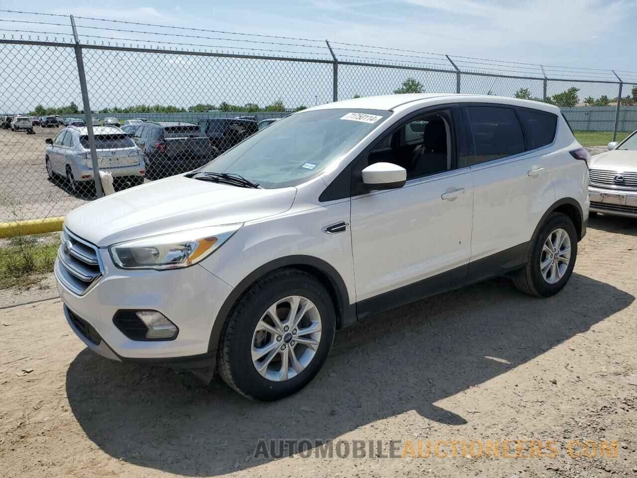 1FMCU0GD0HUC94879 FORD ESCAPE 2017