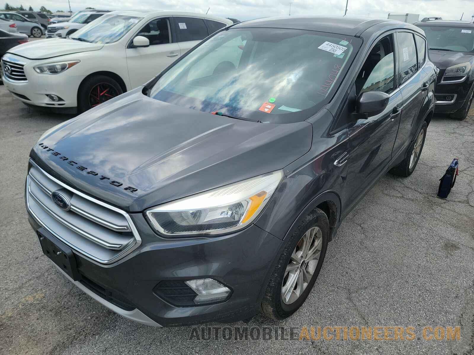 1FMCU0GD0HUD44048 Ford Escape 2017