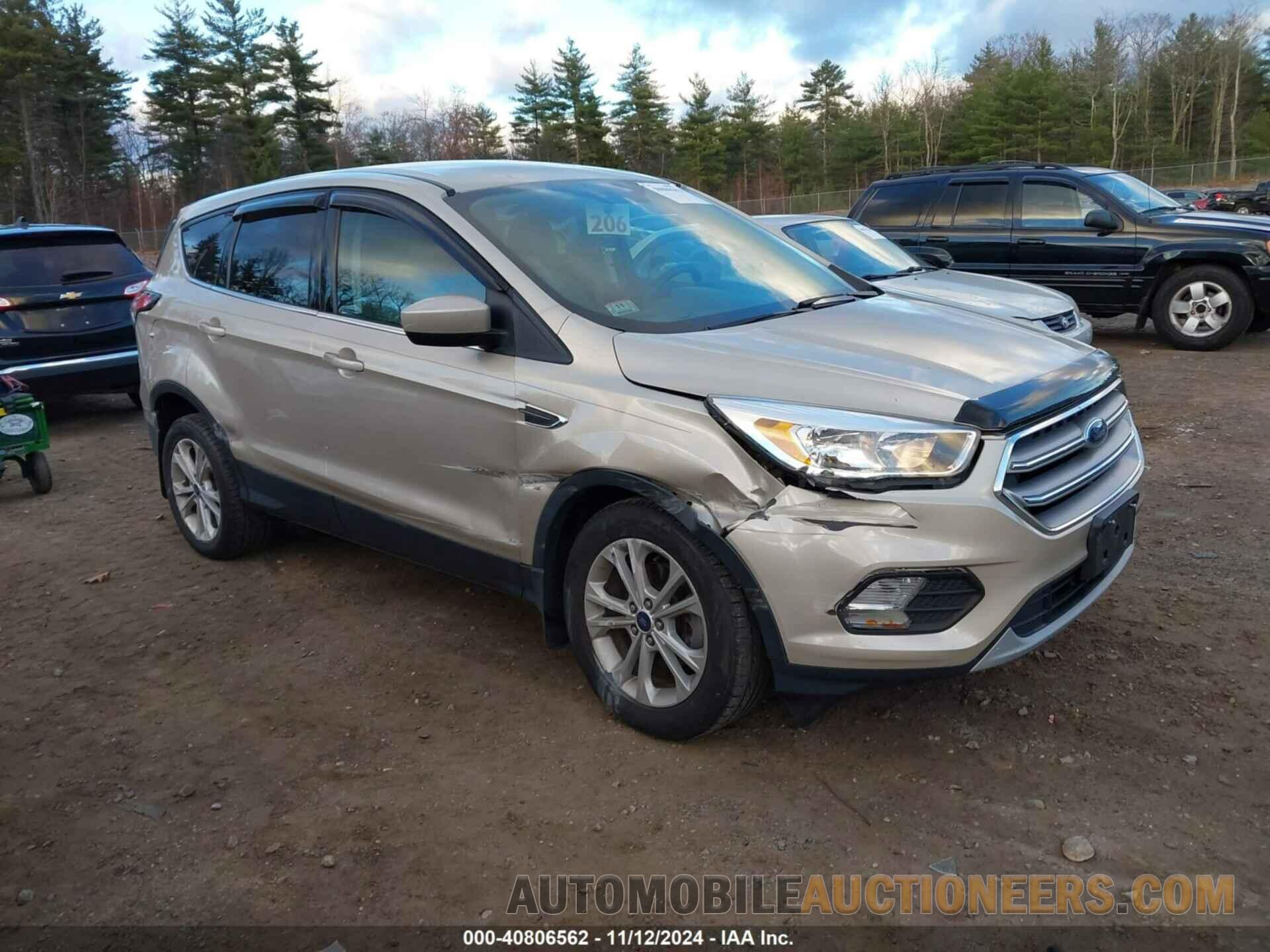 1FMCU0GD0HUE02207 FORD ESCAPE 2017