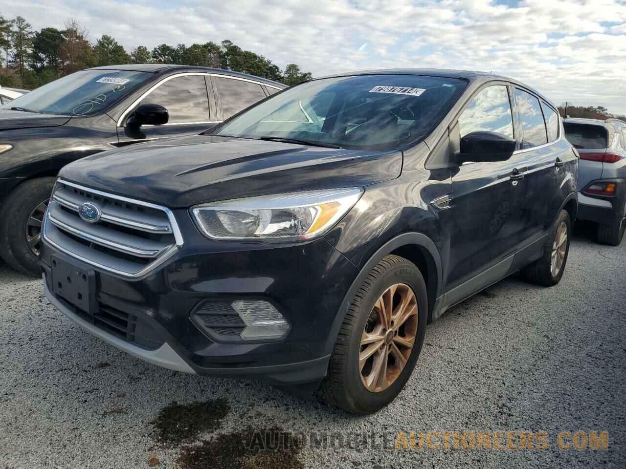 1FMCU0GD0HUE89879 FORD ESCAPE 2017