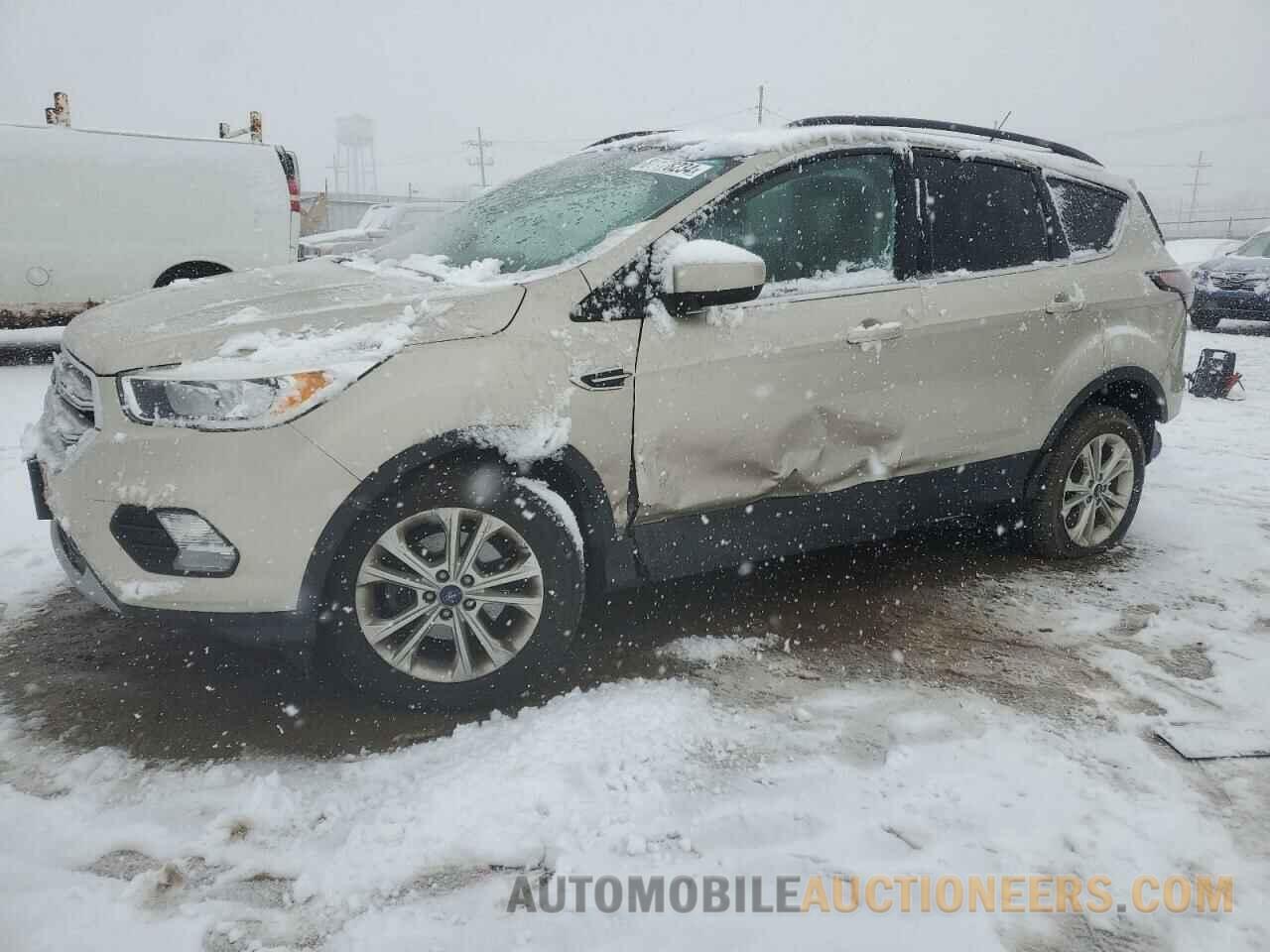 1FMCU0GD0JUB21353 FORD ESCAPE 2018