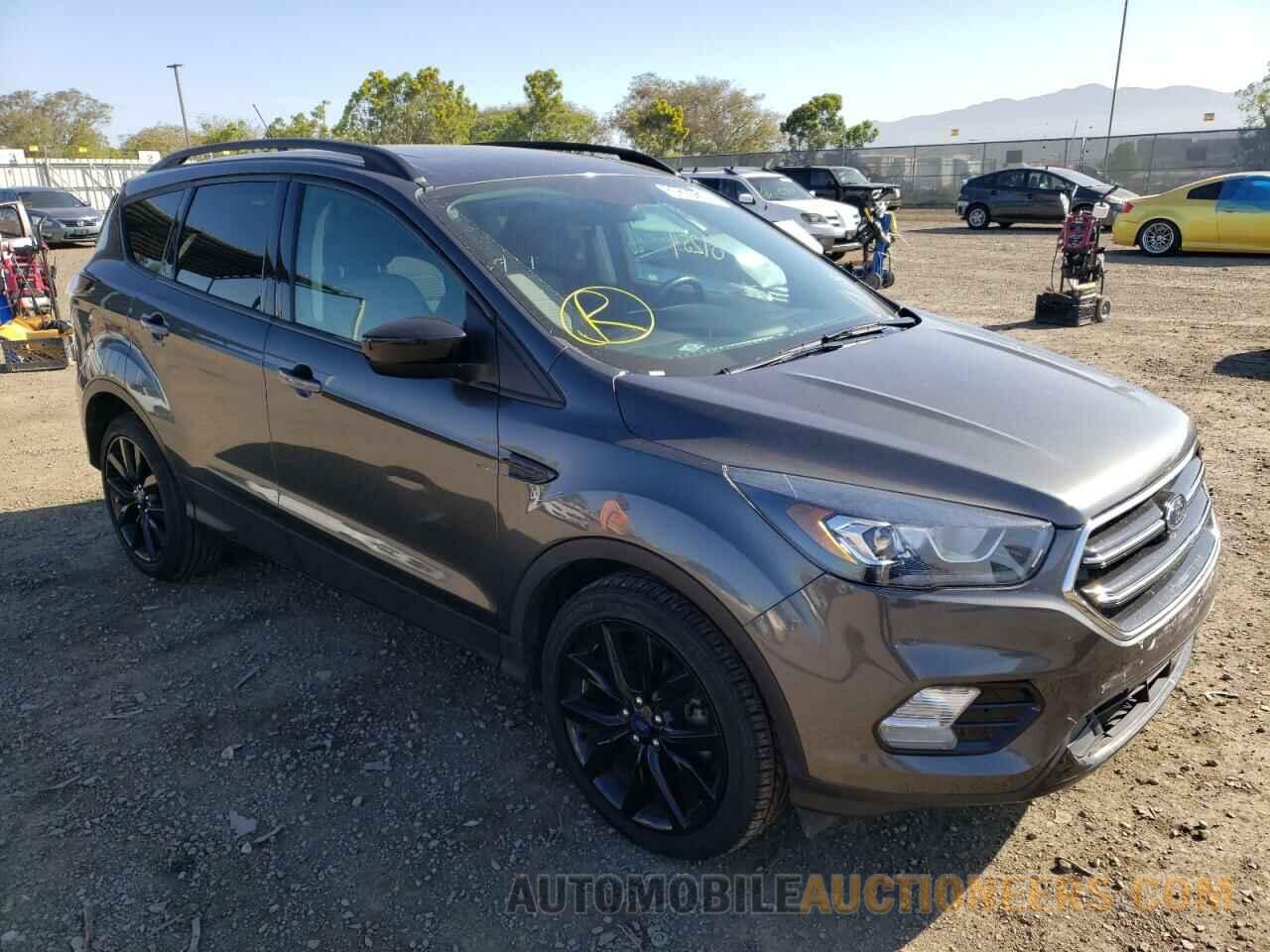 1FMCU0GD0JUC31710 FORD ESCAPE 2018