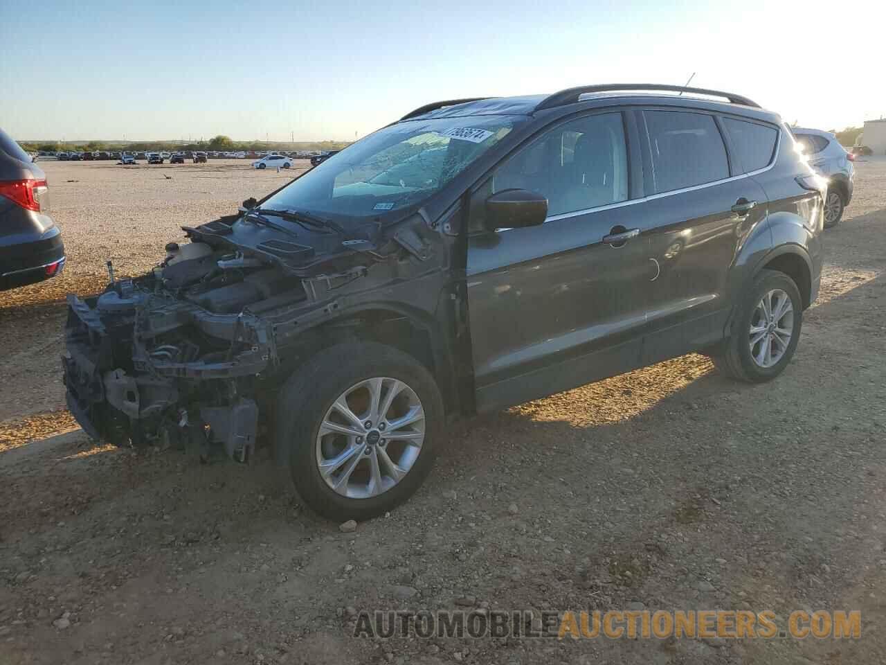 1FMCU0GD0JUD02971 FORD ESCAPE 2018