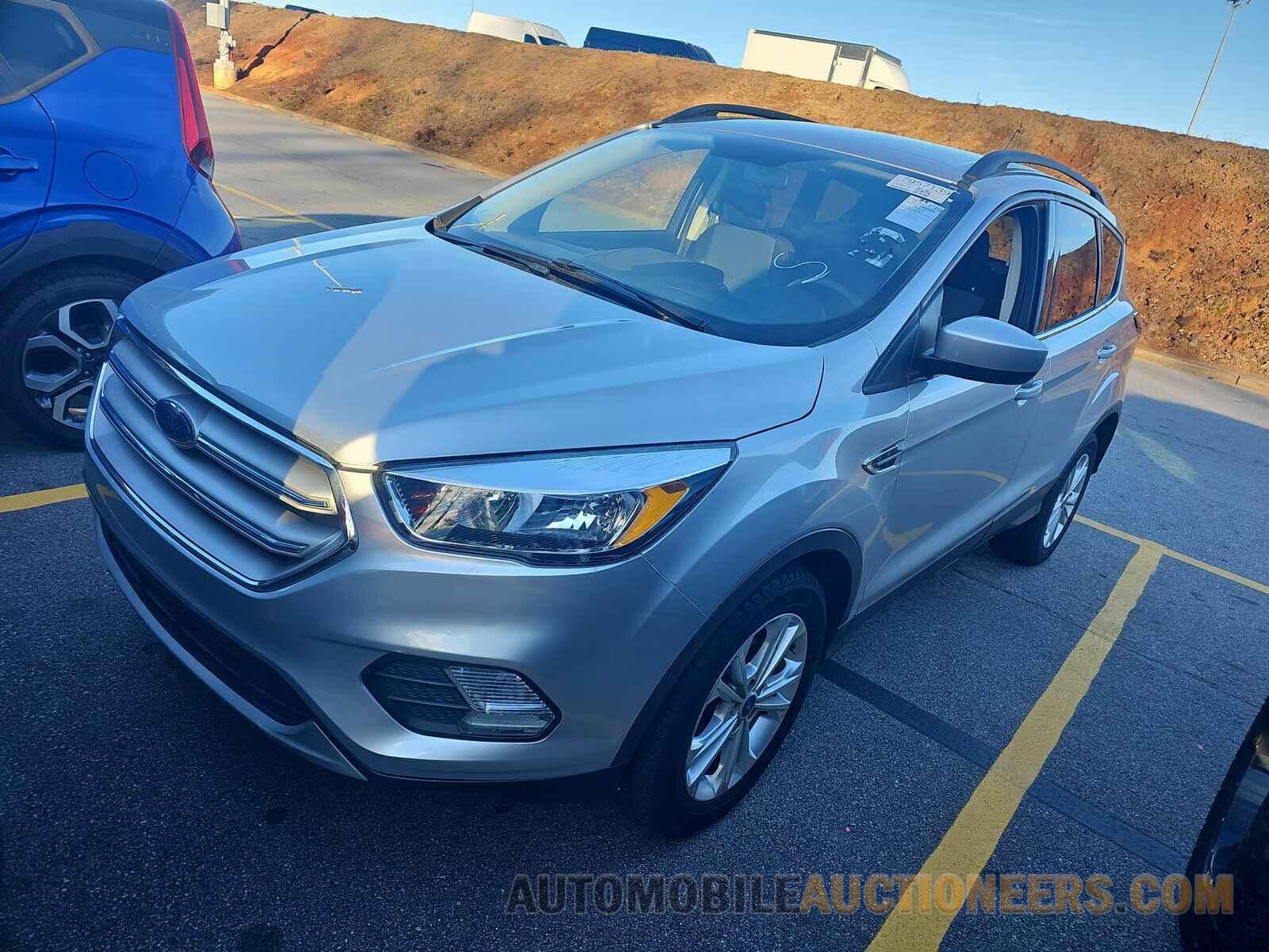 1FMCU0GD0JUD13971 Ford Escape 2018