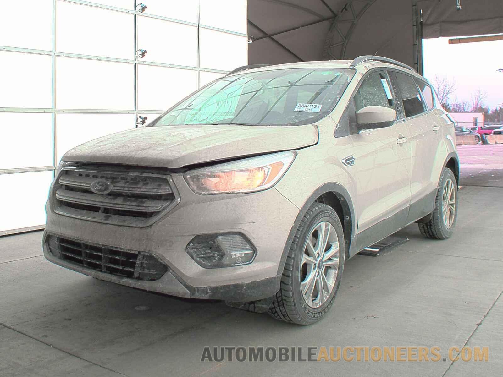 1FMCU0GD0JUD18622 Ford Escape 2018