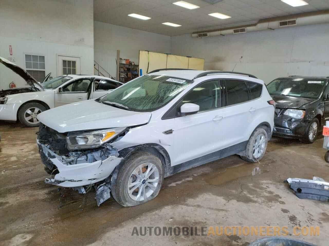 1FMCU0GD0JUD18880 FORD ESCAPE 2018