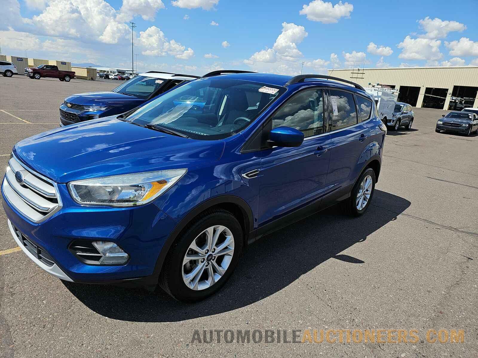 1FMCU0GD0JUD23447 Ford Escape 2018
