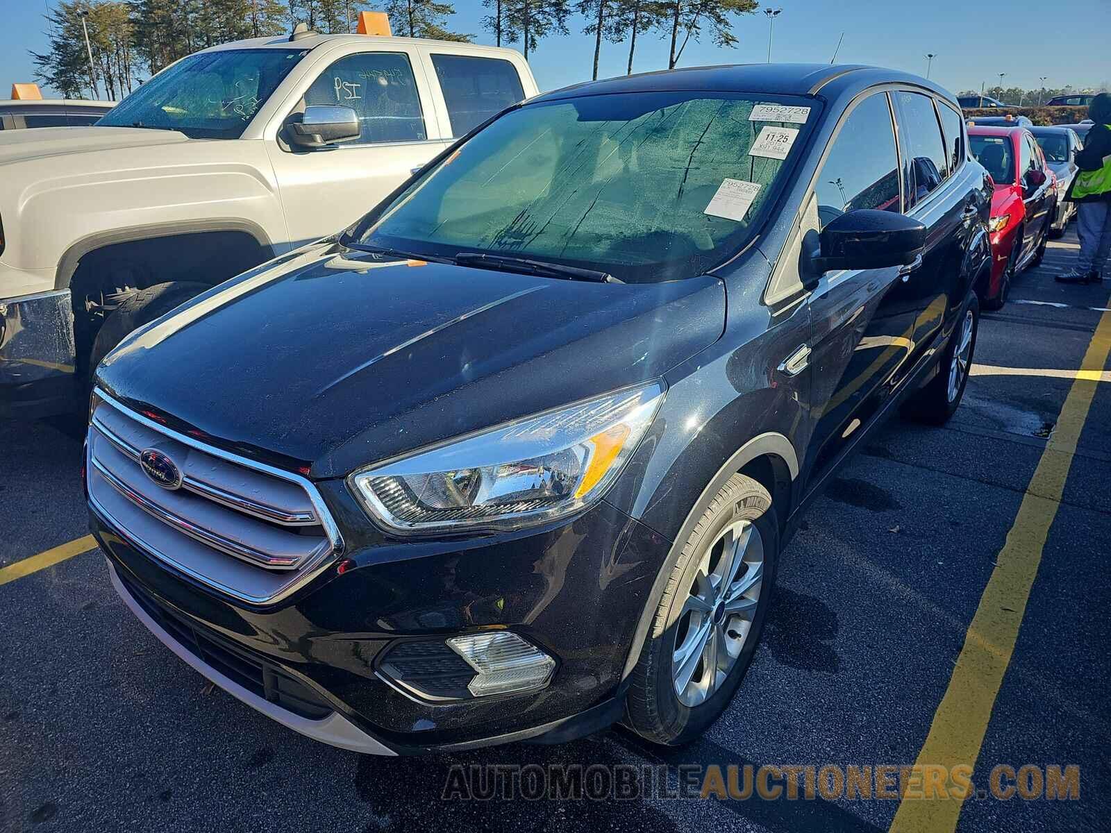 1FMCU0GD0KUA20587 Ford Escape 2019