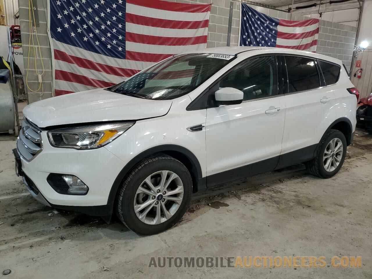 1FMCU0GD0KUB26957 FORD ESCAPE 2019