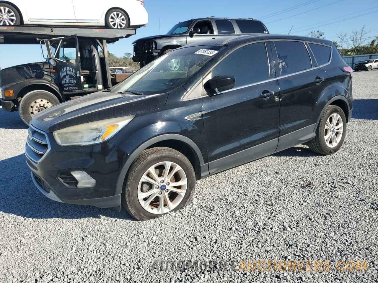 1FMCU0GD1HUE84853 FORD ESCAPE 2017