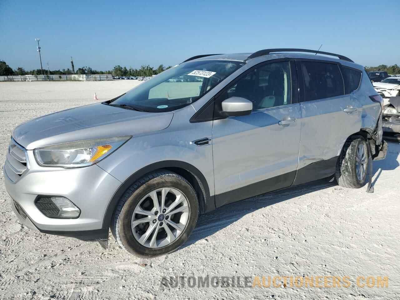 1FMCU0GD1JUA73166 FORD ESCAPE 2018