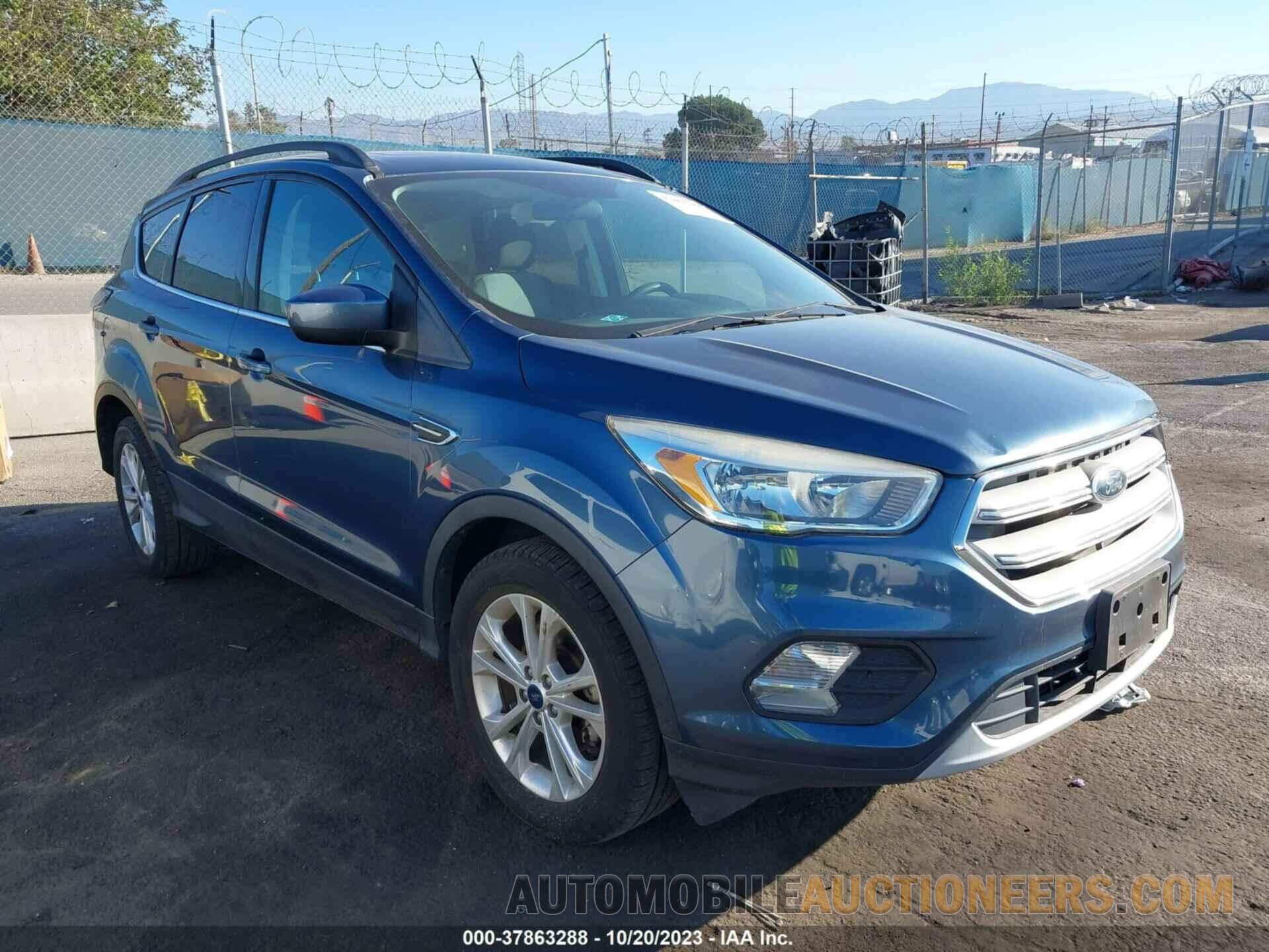 1FMCU0GD1JUB15853 FORD ESCAPE 2018