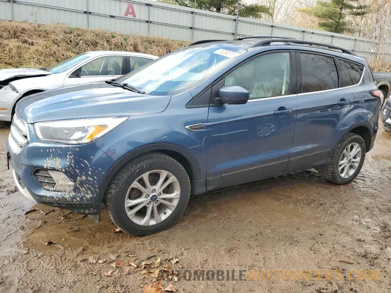 1FMCU0GD1JUB90374 FORD ESCAPE 2018