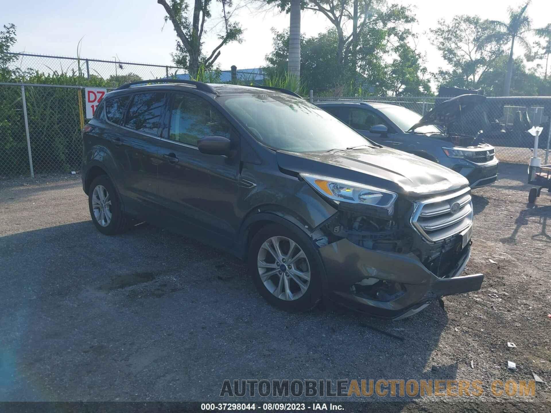 1FMCU0GD1JUC61086 FORD ESCAPE 2018