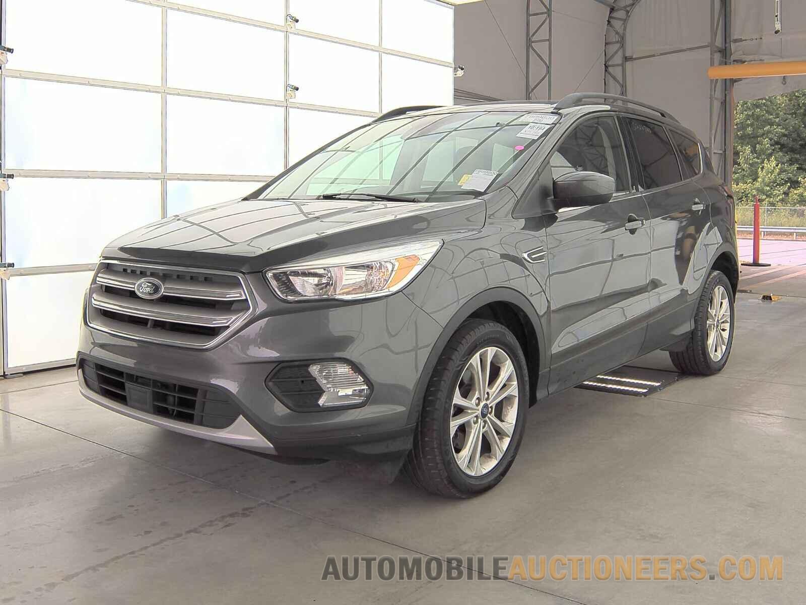 1FMCU0GD1JUD06723 Ford Escape 2018