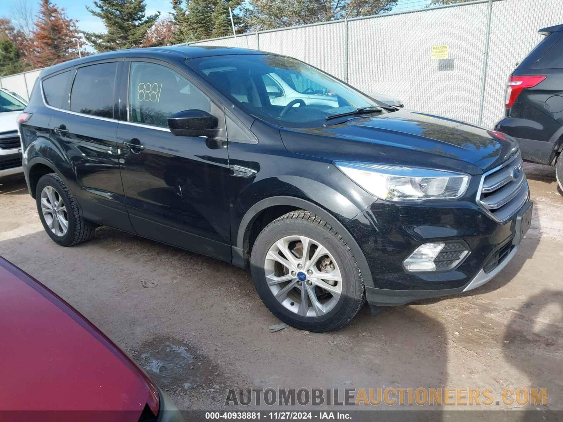 1FMCU0GD2HUA69332 FORD ESCAPE 2017