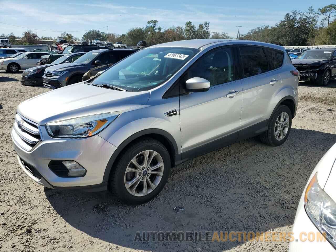 1FMCU0GD2HUB26693 FORD ESCAPE 2017