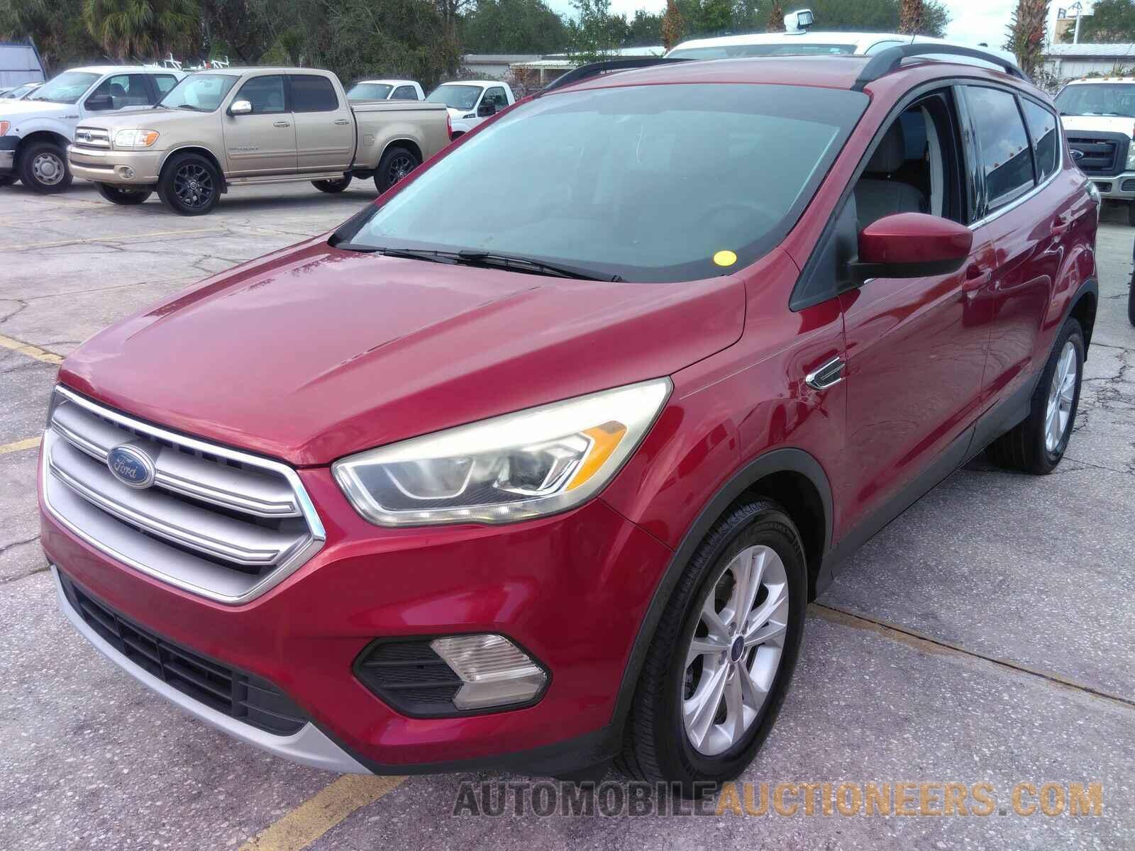 1FMCU0GD2HUB37063 Ford Escape 2017