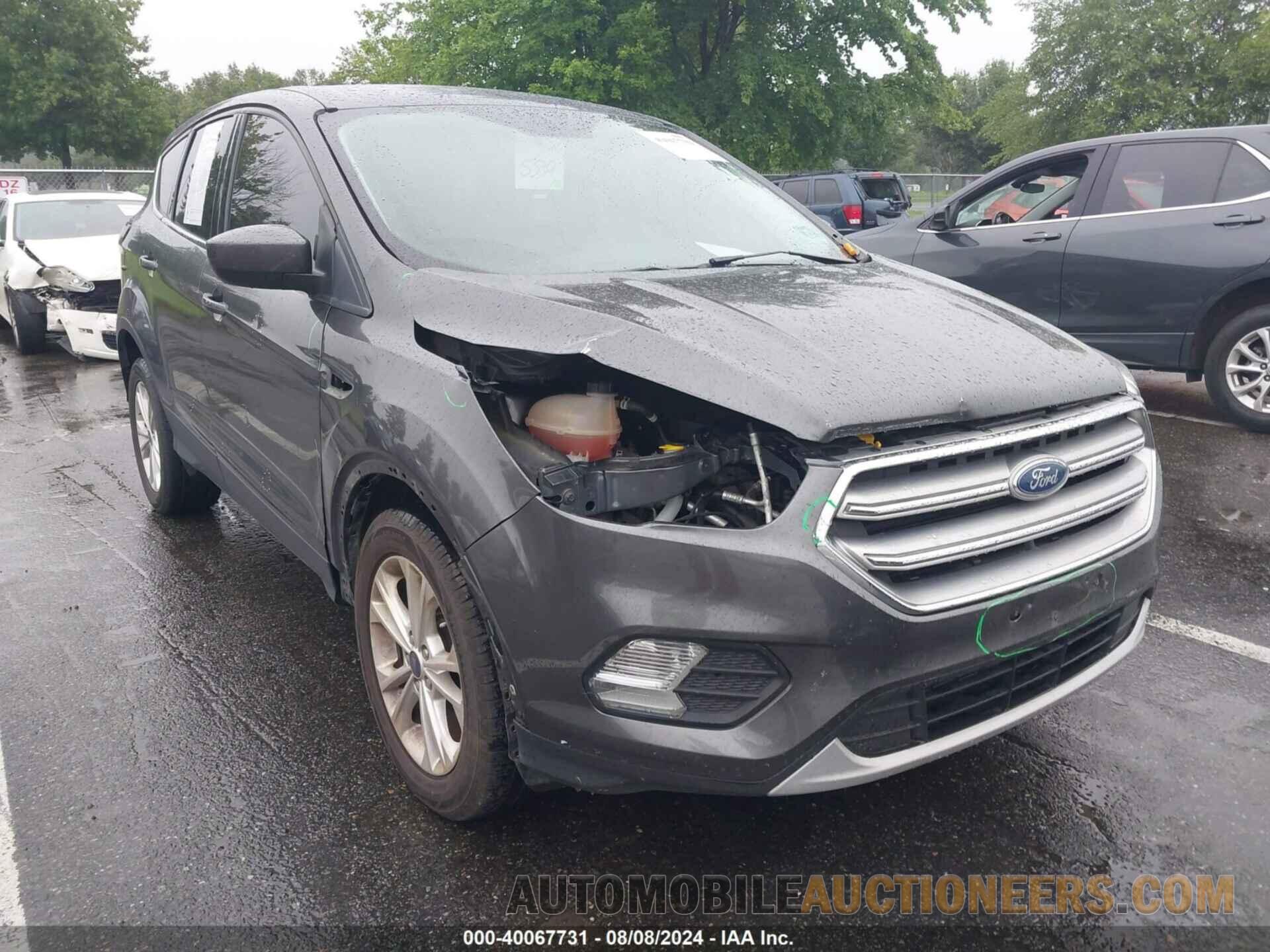 1FMCU0GD2HUC45764 FORD ESCAPE 2017