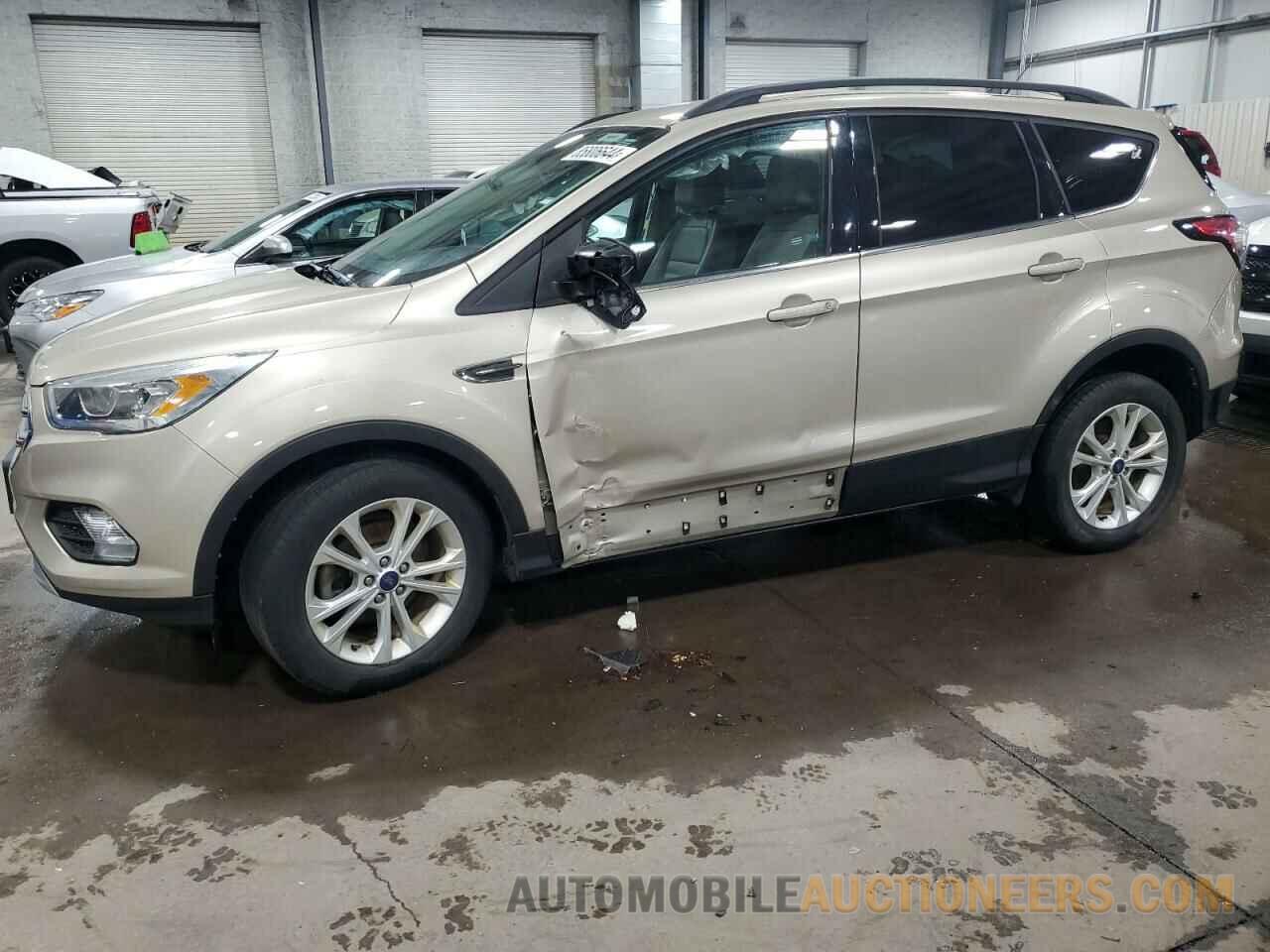 1FMCU0GD2HUC64153 FORD ESCAPE 2017