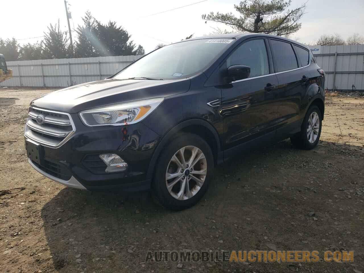 1FMCU0GD2HUD08412 FORD ESCAPE 2017