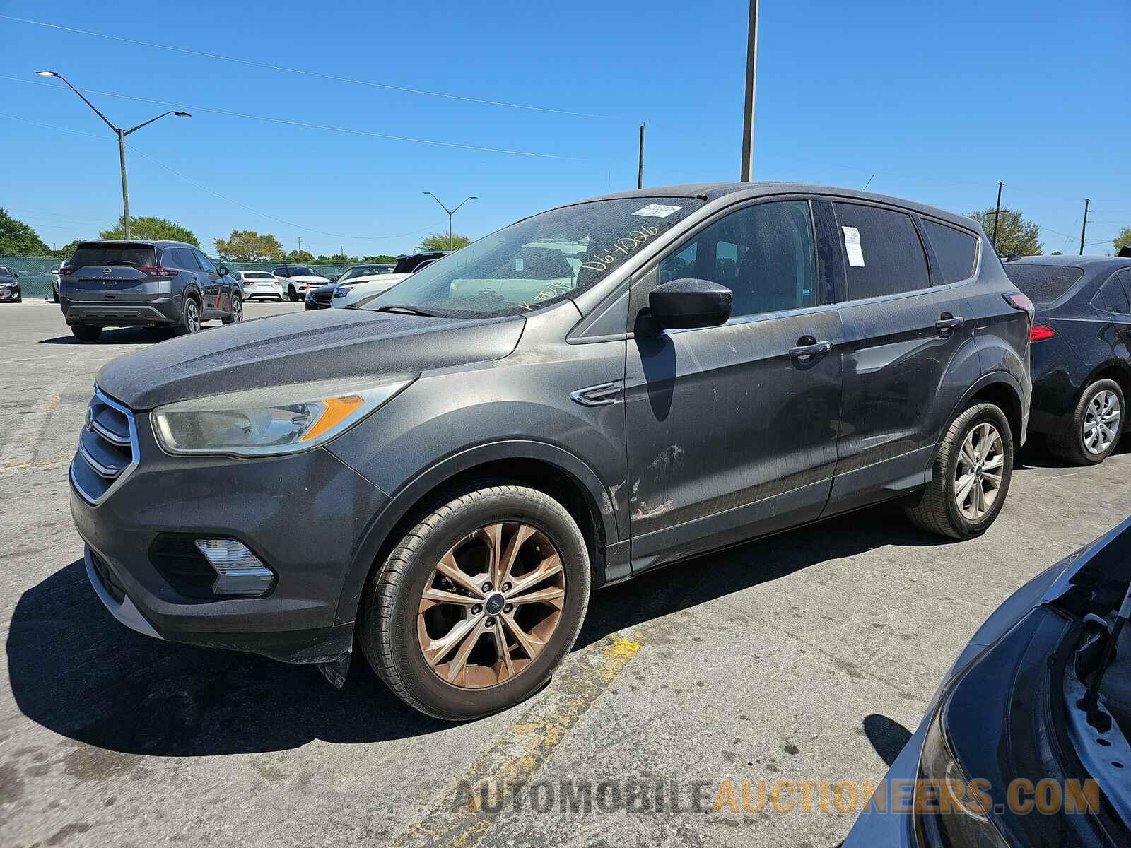 1FMCU0GD2HUD64026 Ford Escape 2017