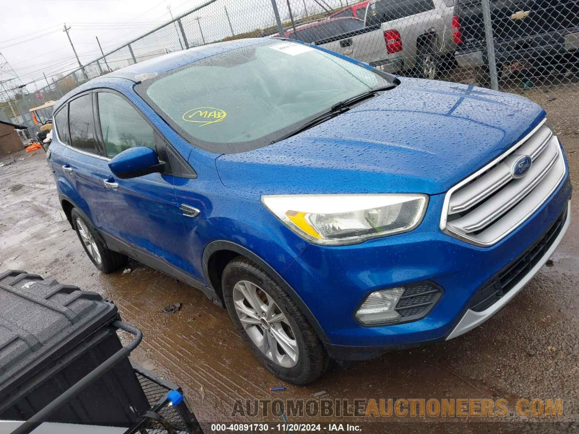 1FMCU0GD2HUE02077 FORD ESCAPE 2017